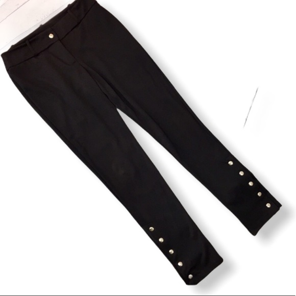 Ing Pants - Black snap detail stretch knit medium legging